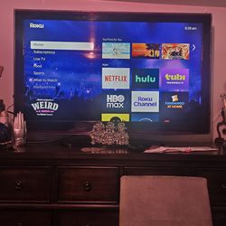 52 inch Samsung tv with roku stick