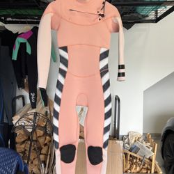 Hurley advantage Plus 4/3 womens Wetsuit Size 8