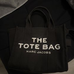 marc jacob’s tote bag 