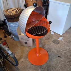 Mid Century Modern Furniture BBQ Grill