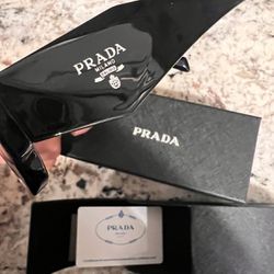 Black Prada Glasses