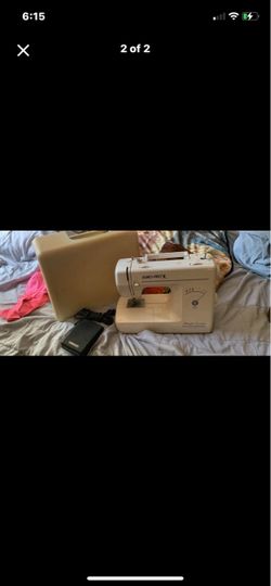 Sewing machine (CASH ONLY!)