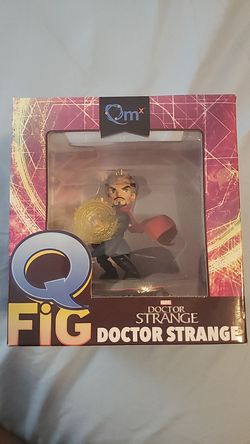 Q-FIG Doctor Strange figurine