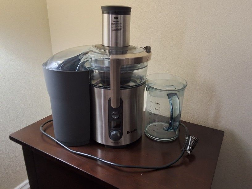 Breville Juice Fountain – Powerful Juicer Makes 40oz of Fresh Juice