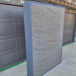 Full Size Box Spring 