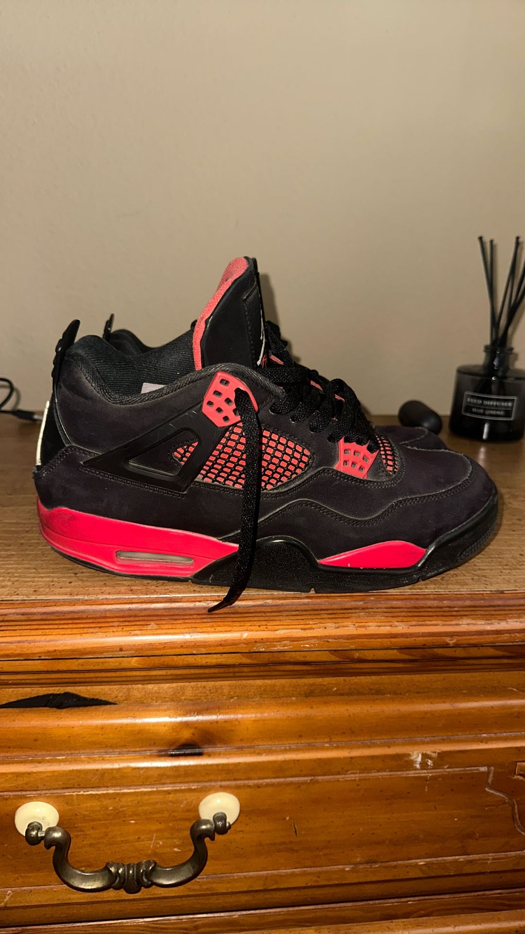 Jordan 4s Red Thunder