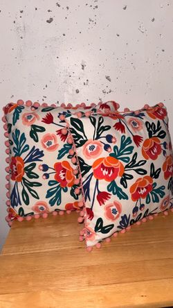 Small throw pillows
