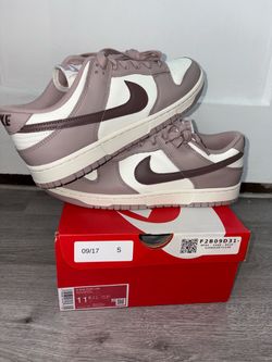 Nike Dunk Low Women's Size 11.5 / Men’s Size 10