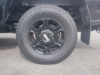 Ford Super Duty Tires And Rims 17 K Miles On Tires, 2023