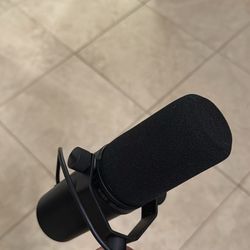 Shure Sm7b Dynamic Microphone 
