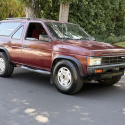 1988 Nissan Pathfinder