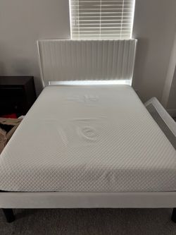Full size frame and mattress