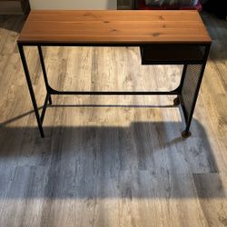 Work Desk