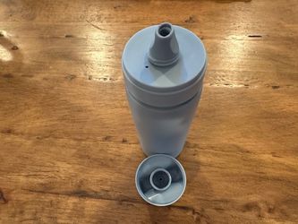 NWT - LIFESTRAW GO SERIES STAINLESS STEEL 18 OZ