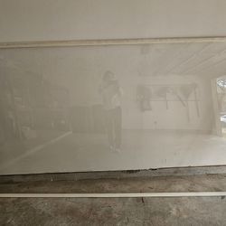 noise-reducing acrylic window protector