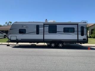 2016 28ft In Excellent Condition