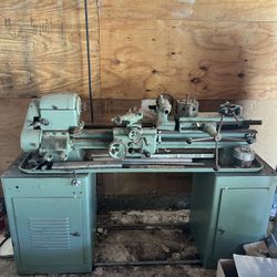 Logan Lathe Model 957