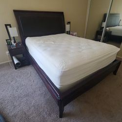Queen Size Bedroom Set
