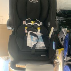 Graco SnugRide SnugFit 35 LX Infant Car Seat | Baby Car Seat With Anti Rebound Bar, Finn
