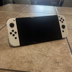 Nintendo Switch Oled (White)