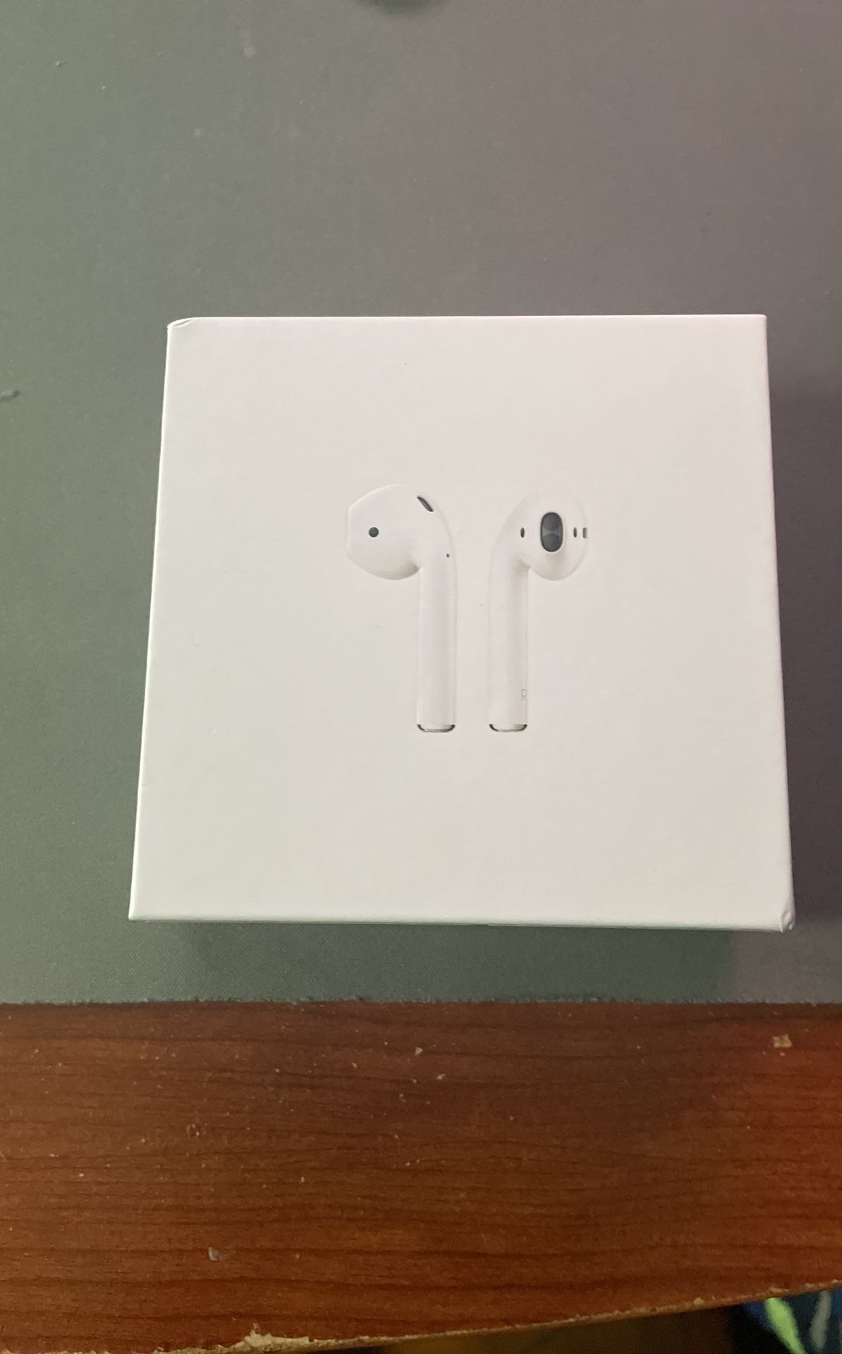 Apple AirPods 2nd Gen