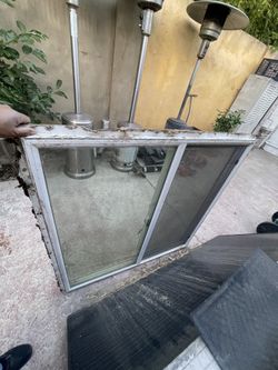Windows In Excellent Condition.