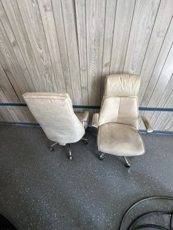 Office Chairs 