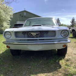 1966 Ford Mustang