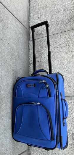 LUGGAGE delsey ON WHEELS carry on-22x14x9 inch FIRM PRICE