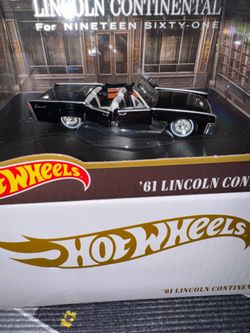 Hot Wheels RLC Exclusive ’61 Lincoln Continental