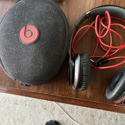 Beats By Dre Headphones 