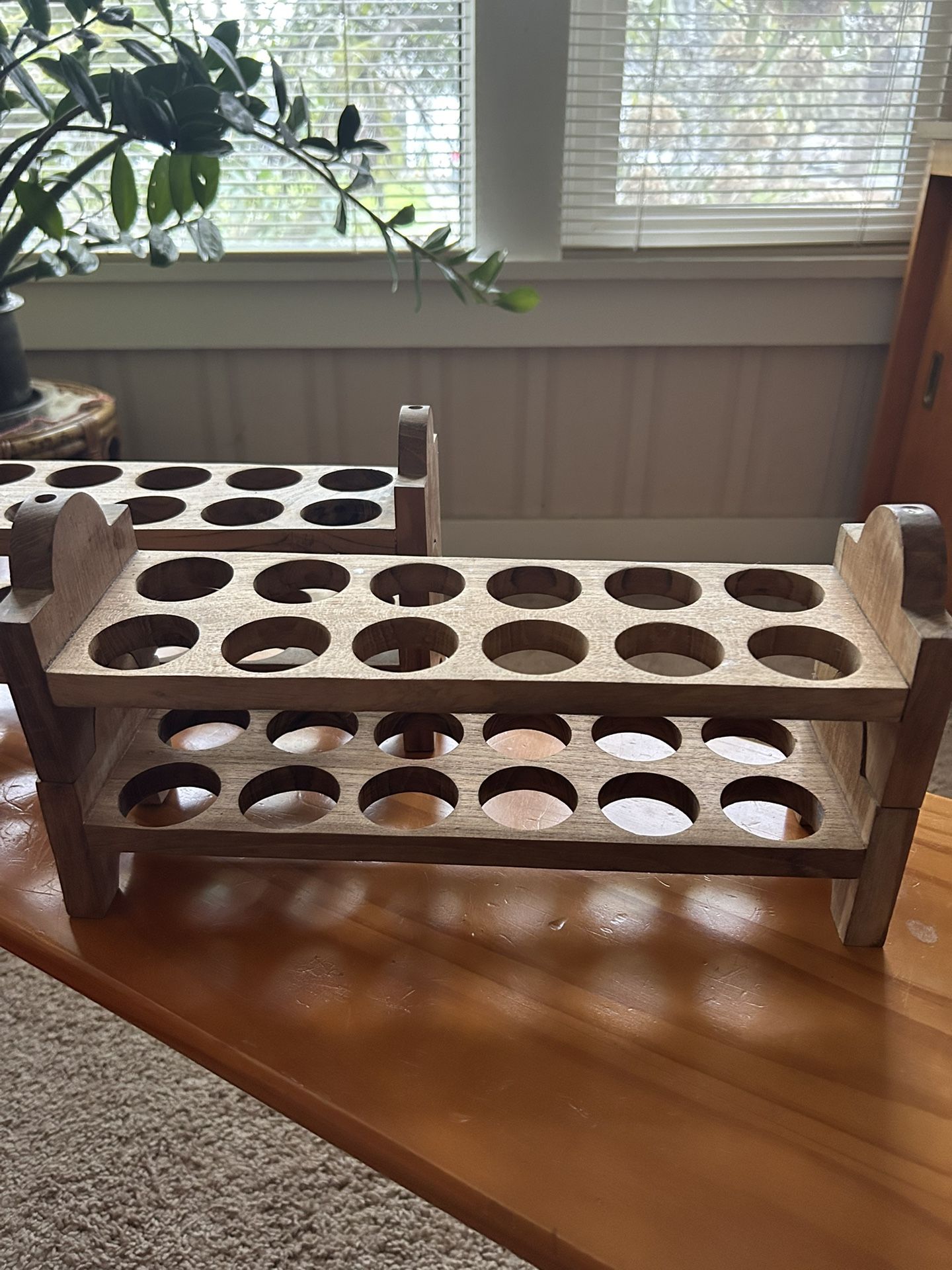 Wood Egg Holder
