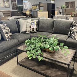 grey sectional ✅🩶 $1,599