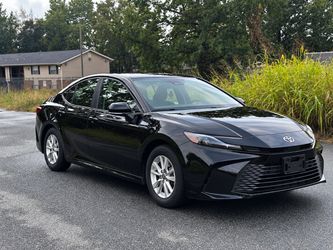2025 Toyota Camry Hybrid