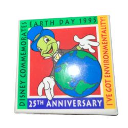 Disneyland  2" Earth Day 1995 Jimmy Cricket 25th Anniversary Cast Member Pin