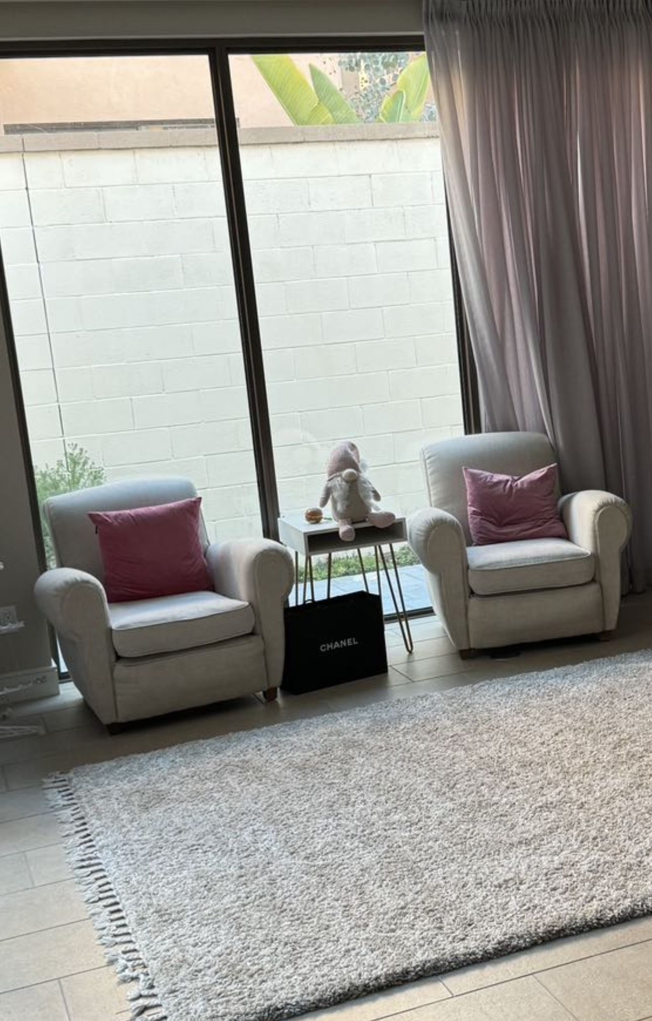 2 sofa with mat