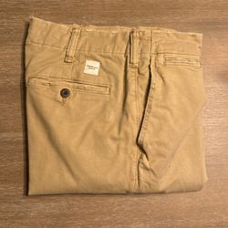 khaki pants
