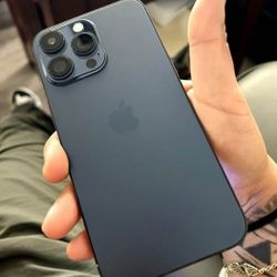 iPhone 15 PRO MAX 256gb (att/financed)