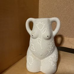 Sculpture/vase