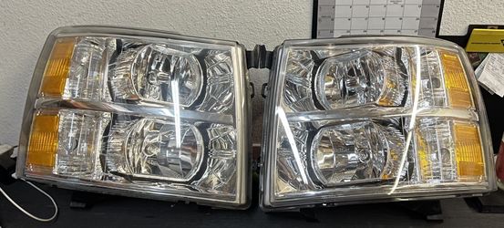 2007-2014 Chevrolet Silverado Headlight Housing