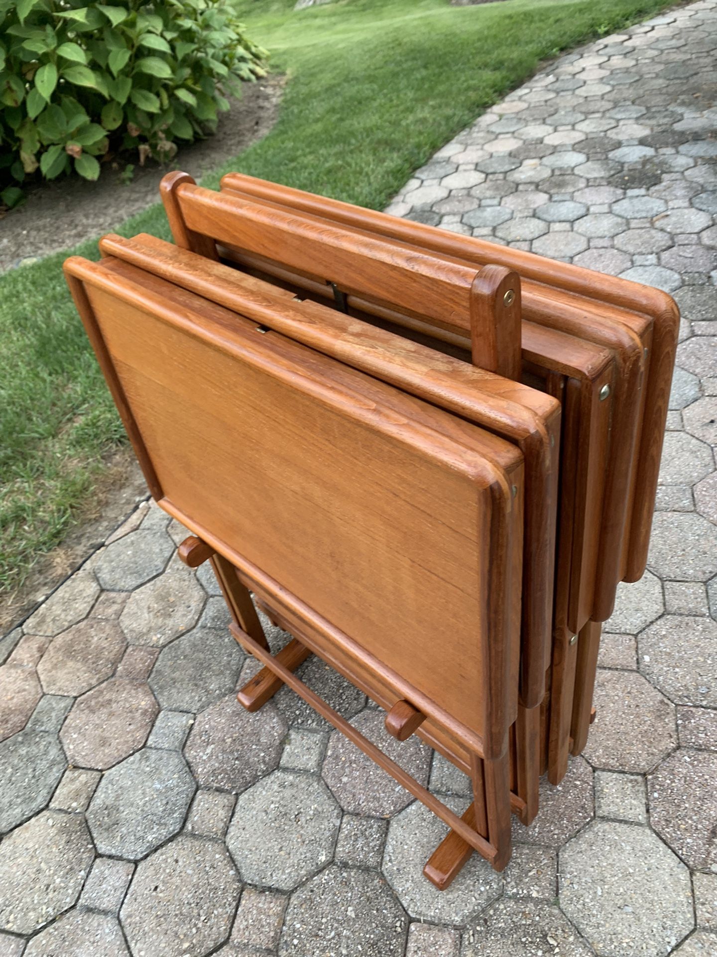 Beautiful MCM Goodwood Teak Set Of Four Tray Tables And Stand