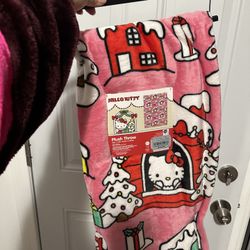 Hello Kitty Christmas Blanket