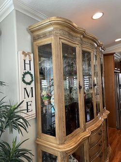 AICO Michael Amini Lighted China Cabinet Hutch