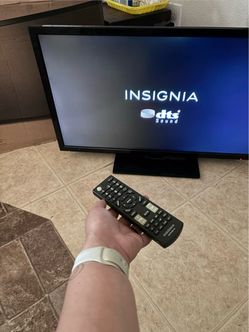 32’ insignia Tv