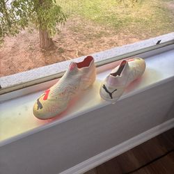 U.S. Womens Fit Puma Future