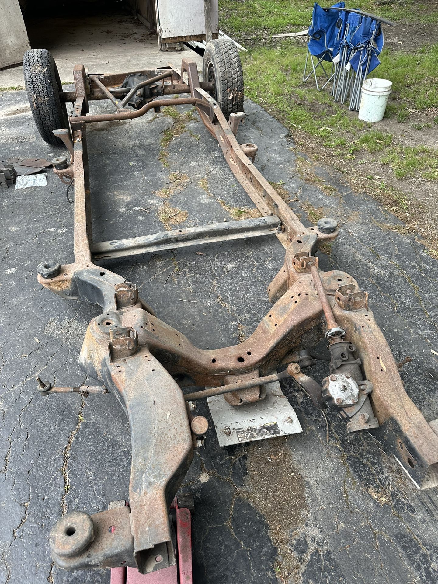 88-98 Chevy Short Bed Single Cab Frame 