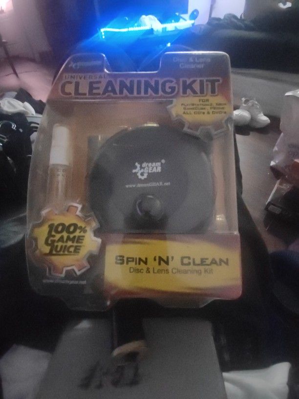 Universal Cleaning Kit