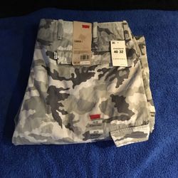 Levi’s cargo pants