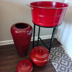 Stunning 4-Piece Crimson Red Home Decor Set - Excellent Condition