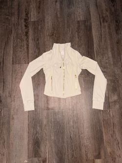 Lululemon cropped define jacket